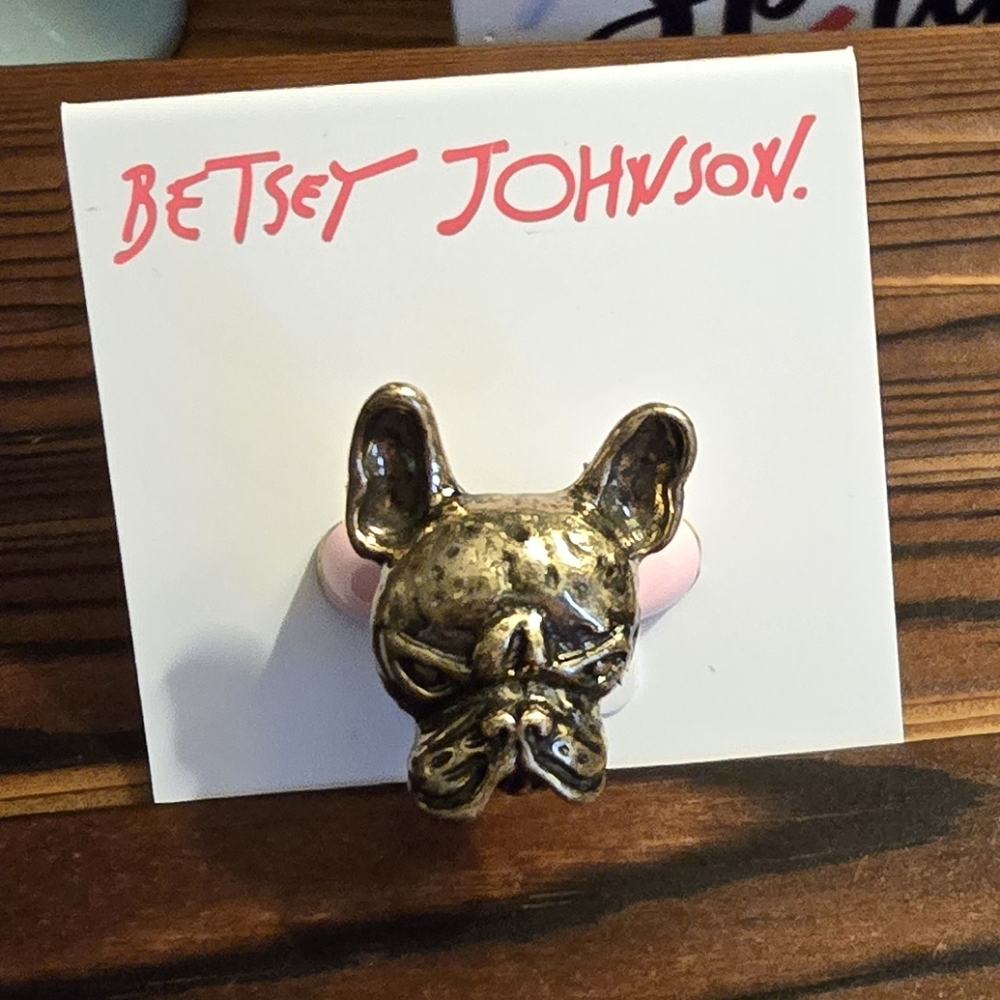 Betsey Johnson Frenchie Ring! Stretch ring! Fits most! - Picture 1 of 11